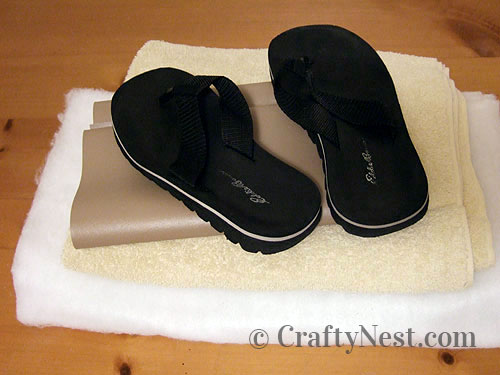 towelling slipper thongs